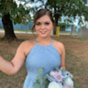 Meet your Posher, Michaela